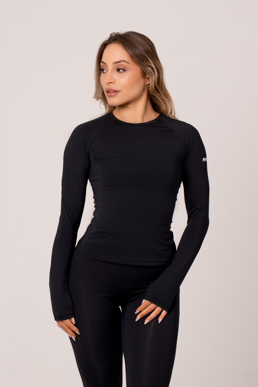 CAMISETA THERMIC ON FEMININA - PRETO