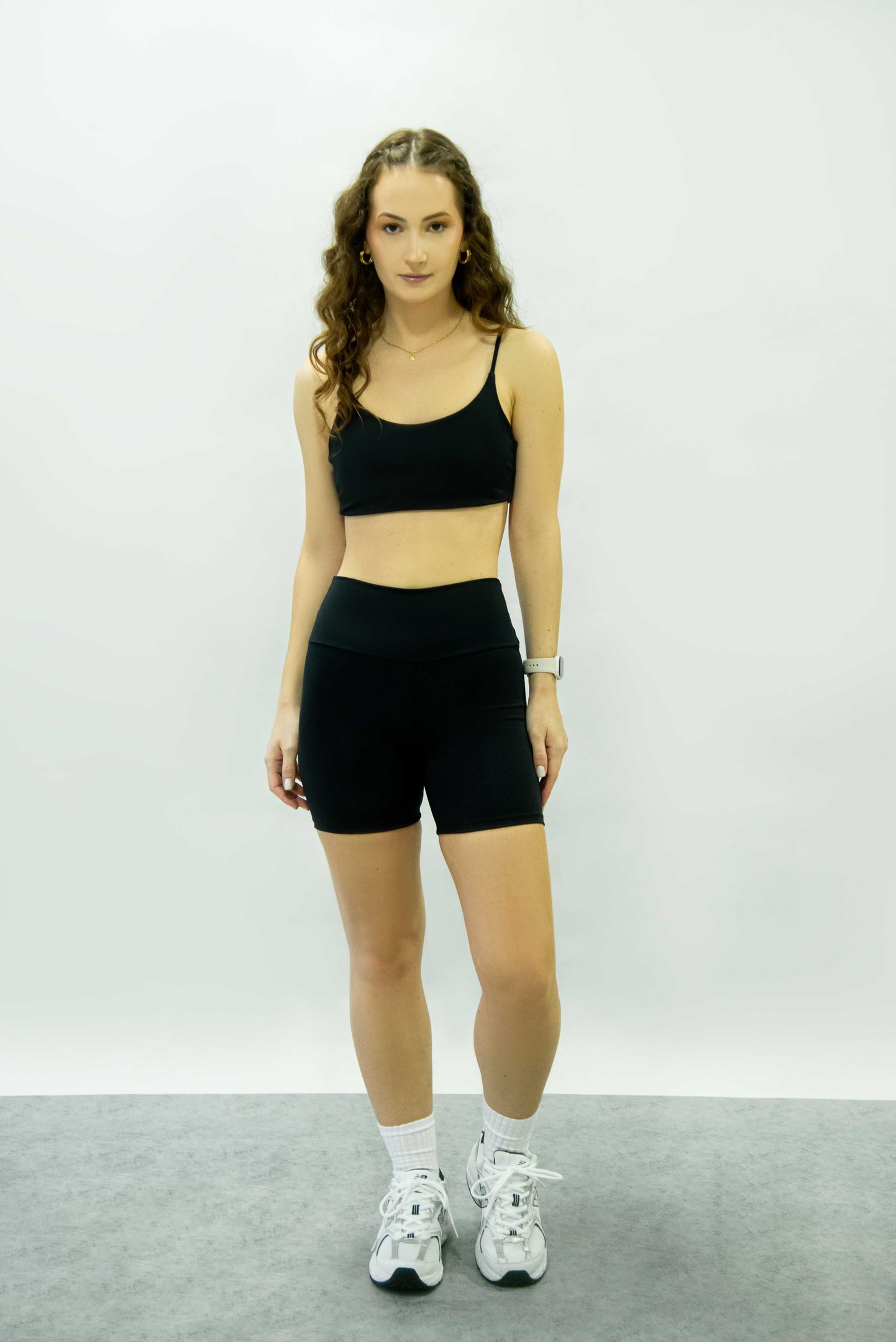 SHORT SKIN